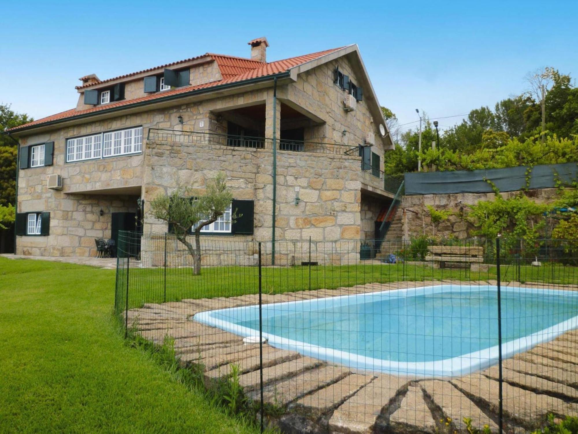 holiday home, Luzim Exterior foto
